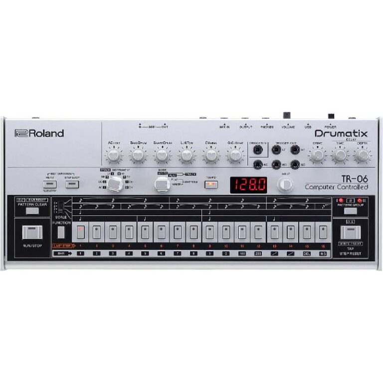 Roland TR-06 | قیمت خرید سینتی سایزر - موزیک آندلس